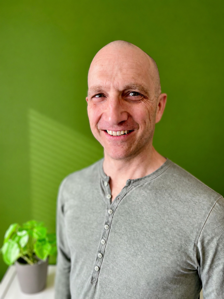 Portrait von Tobias Fehrenbach, Heilpraktiker in München